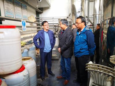 科技賦能綠色農(nóng)業(yè) 陳垣教授考察調(diào)研生物農(nóng)藥工程中心，共繪中藥材產(chǎn)業(yè)可持續(xù)發(fā)展新藍(lán)圖
